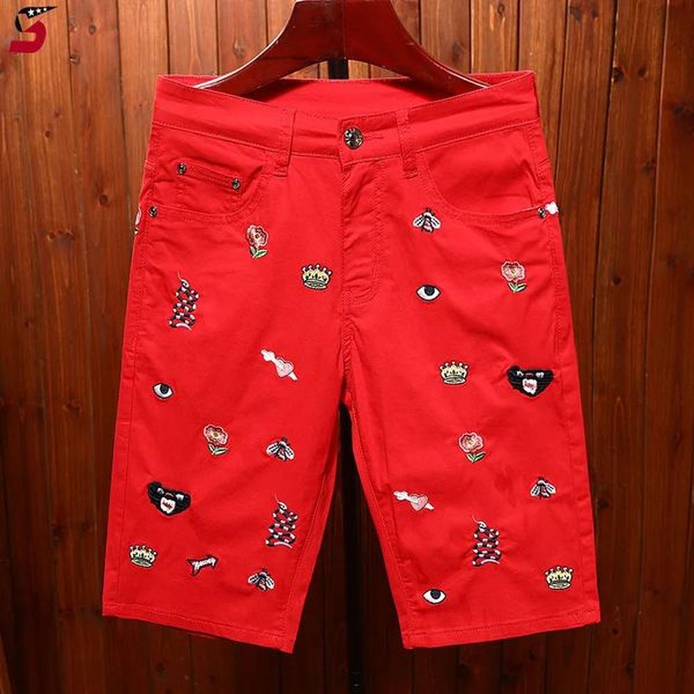 Red jeans shorts for mens summer embroidered slim fit straight leg elastic personalized street trend denim capris 241214