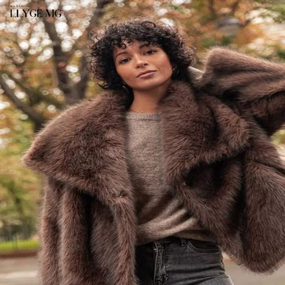 short faux fur coat for women lapel autumn and winter