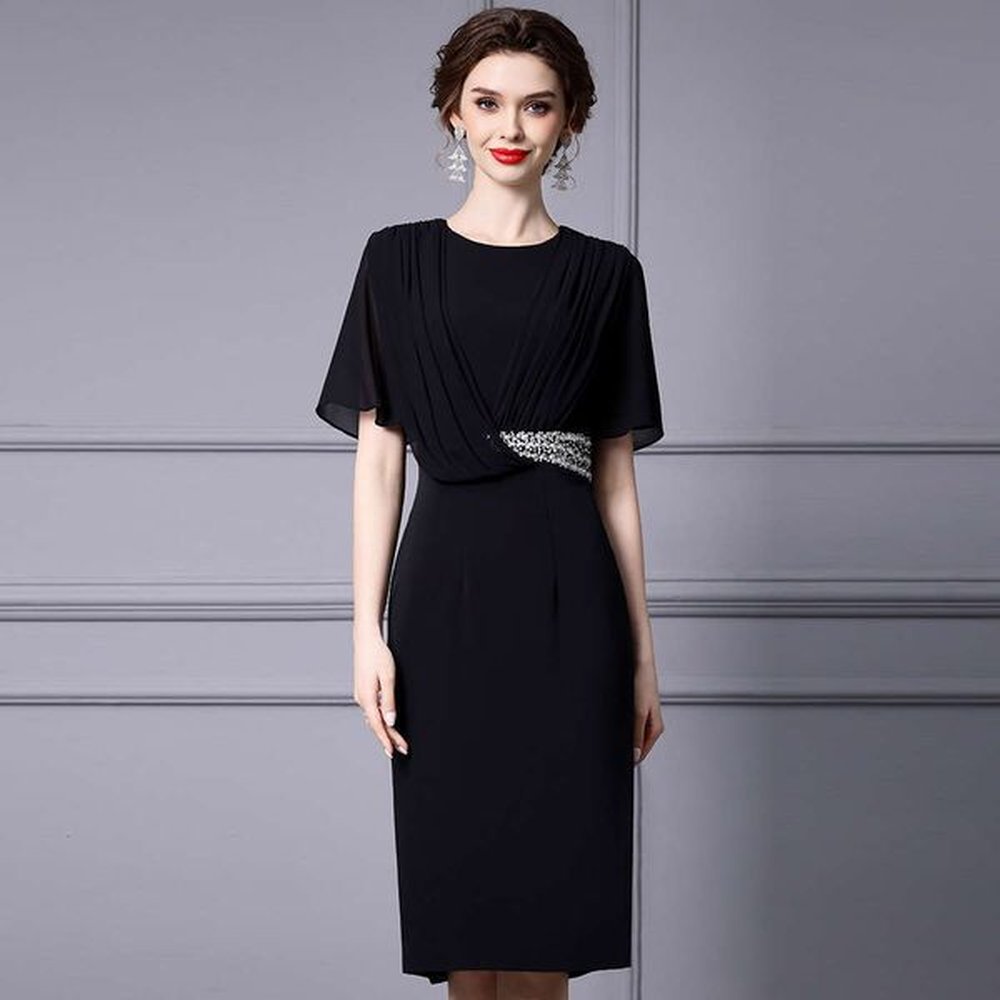 smart and elegant lady temperament bag buttocks skirt heavy nail