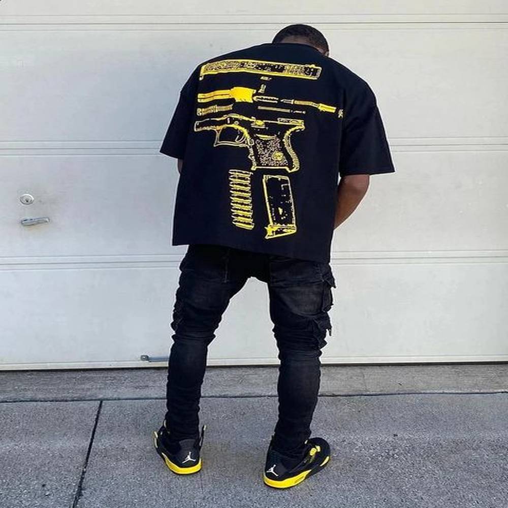 Streetwear Tshirt Y2K Tops Hip Hop Pistol Graphics Print Oversized T Shirt Mens Round Neck Cotton Short Sleeve Clothing 240723