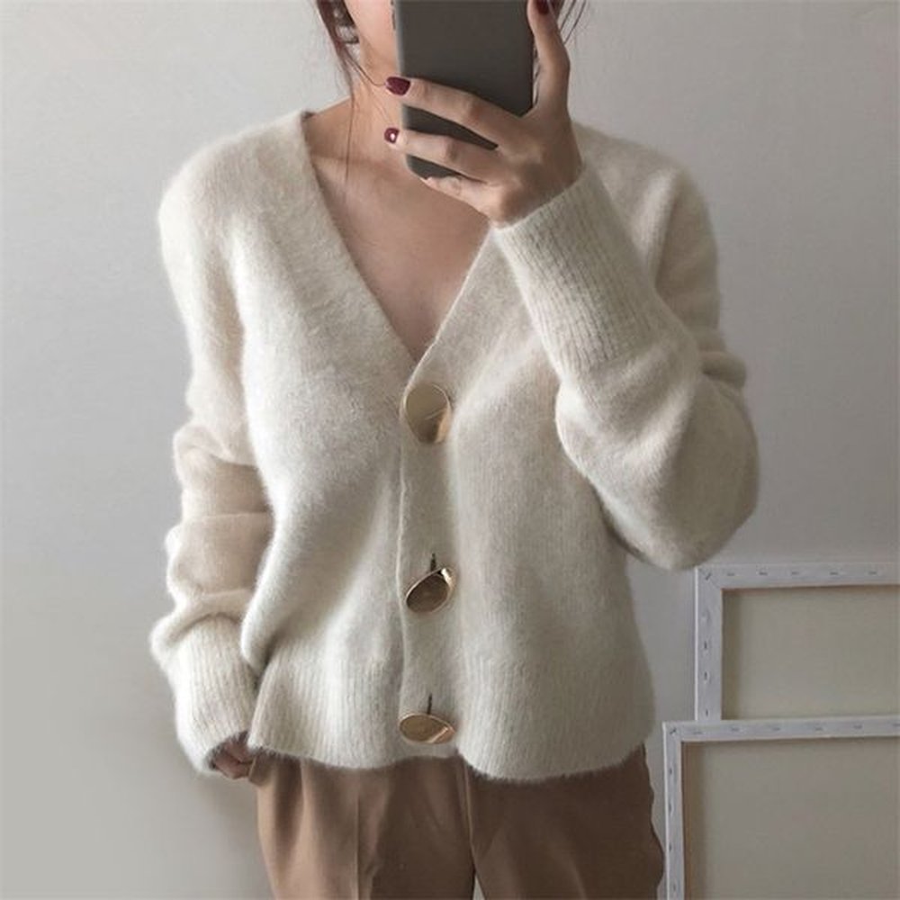 stylish v neck knitted mink cashmere cardigan sweater women fashionable