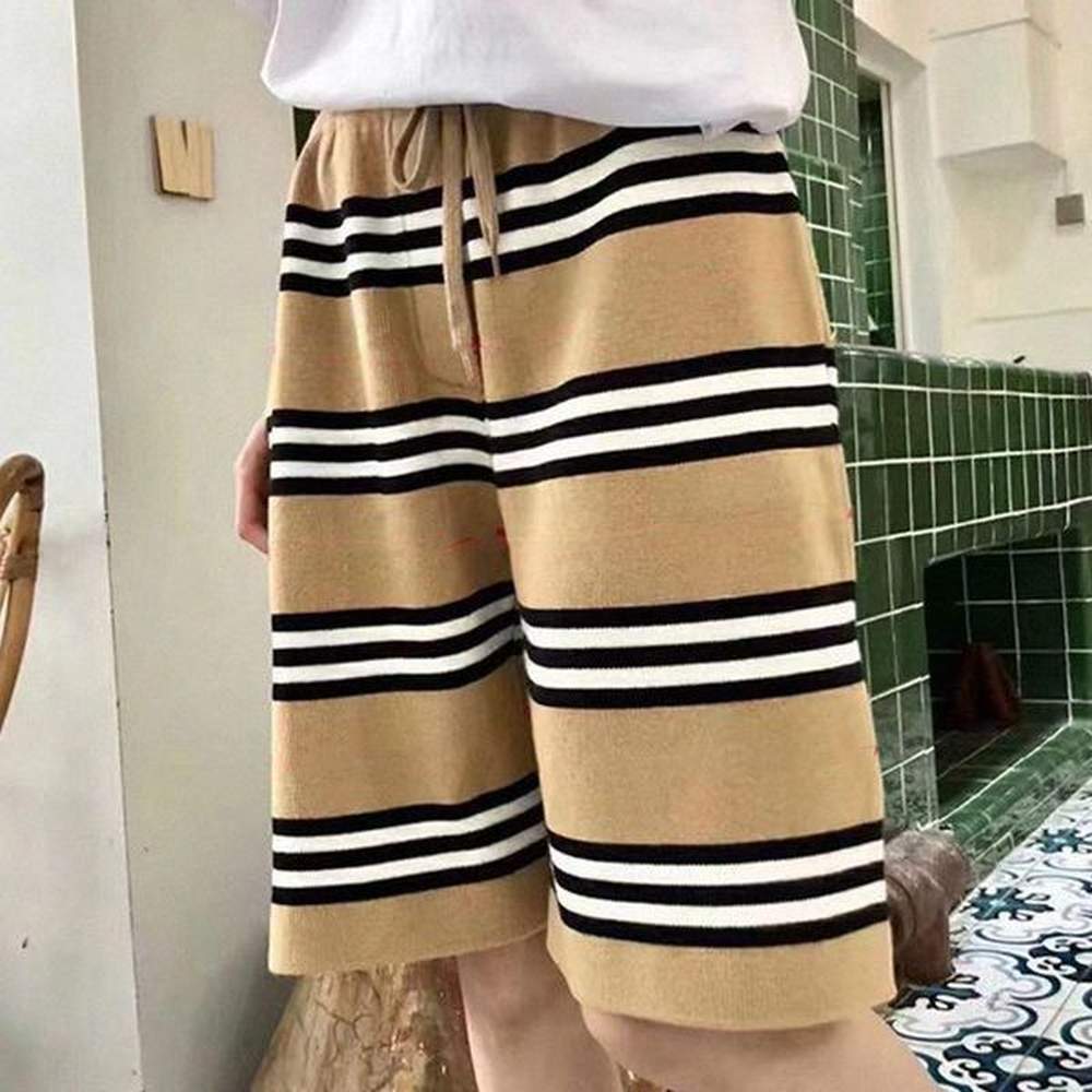 Summer Mens Womens Shorts Designer Trousers Woman Short Pants Knee Length Joggers Casual Shorts Beach Bottoms Printed Swimwears Unisex Pant