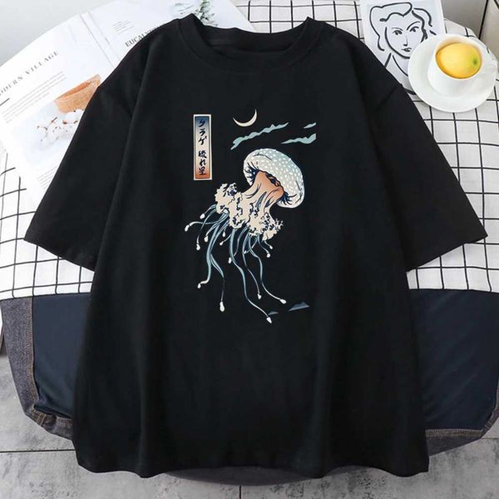Swimming Colorful Jellyfish Print Mens Short Sleeve Japanese Harajuku O-Neck Tops All-math Oversize Vintage Man Cotton T-ShirtsXJ250211