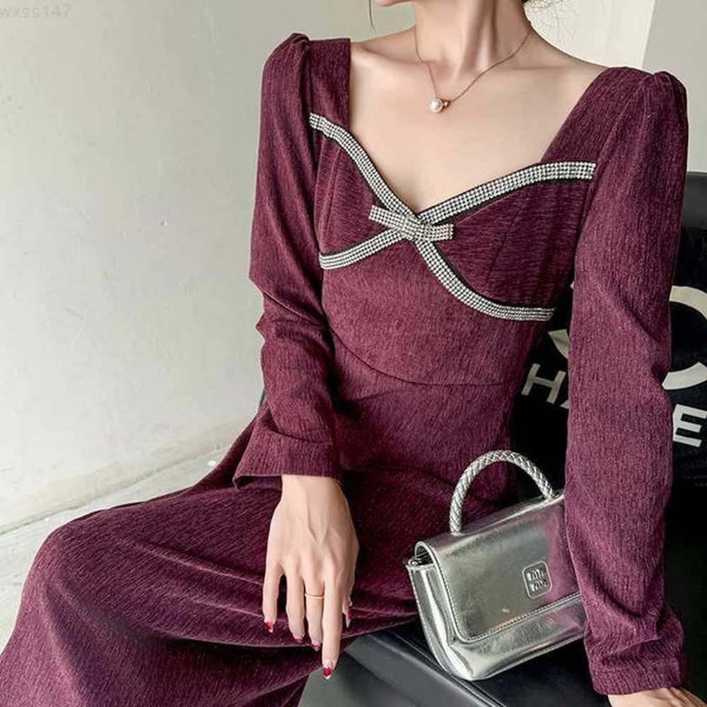 temperament spring new womens dress with square neck long