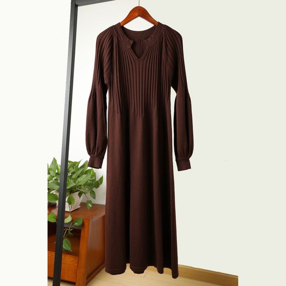vip new large size knitted dress long vneck loose slimming