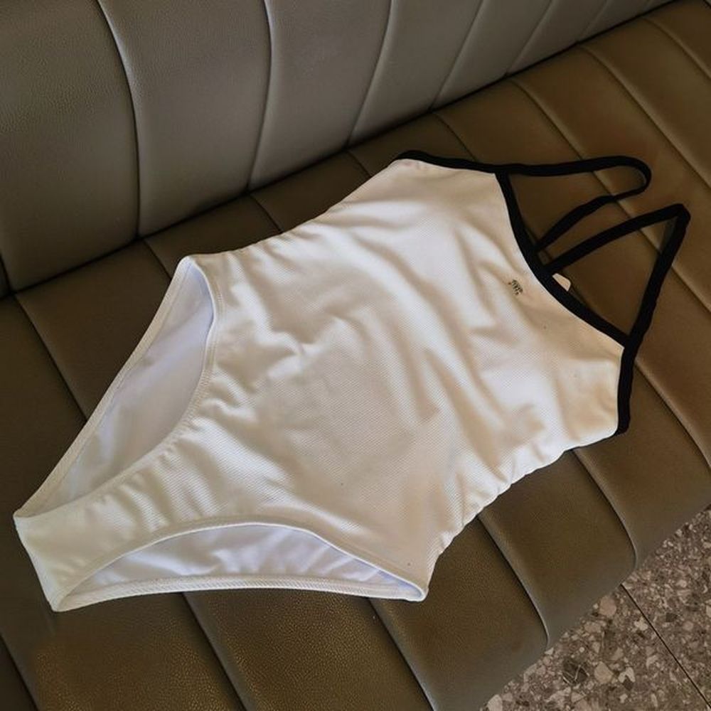women logo applique thin shoulder strap onepiece design swimsuit smlxl