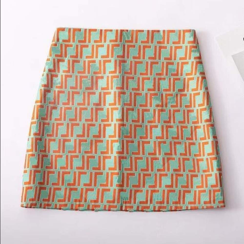 womens short skirt europe and the united states selling